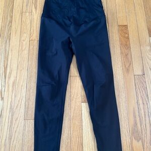 Matetnity Black High-Waisted Leggings